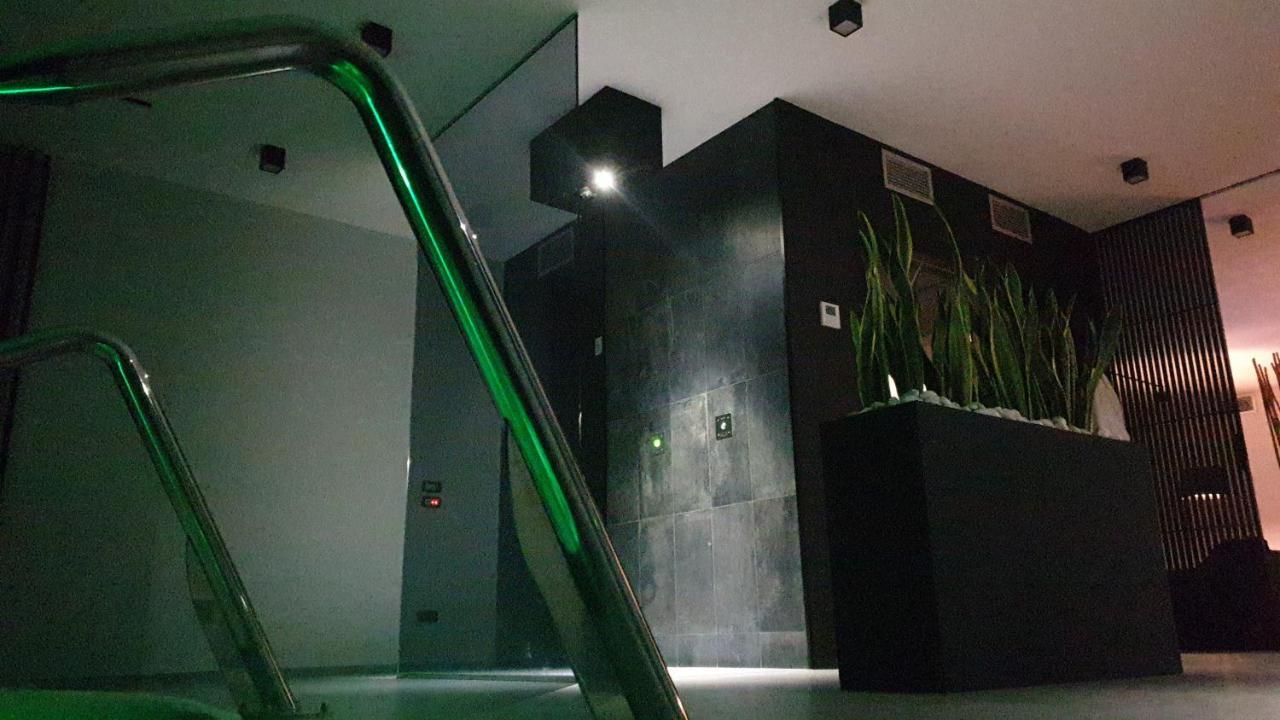 Sunset Suite Spa Staffolo Esterno foto