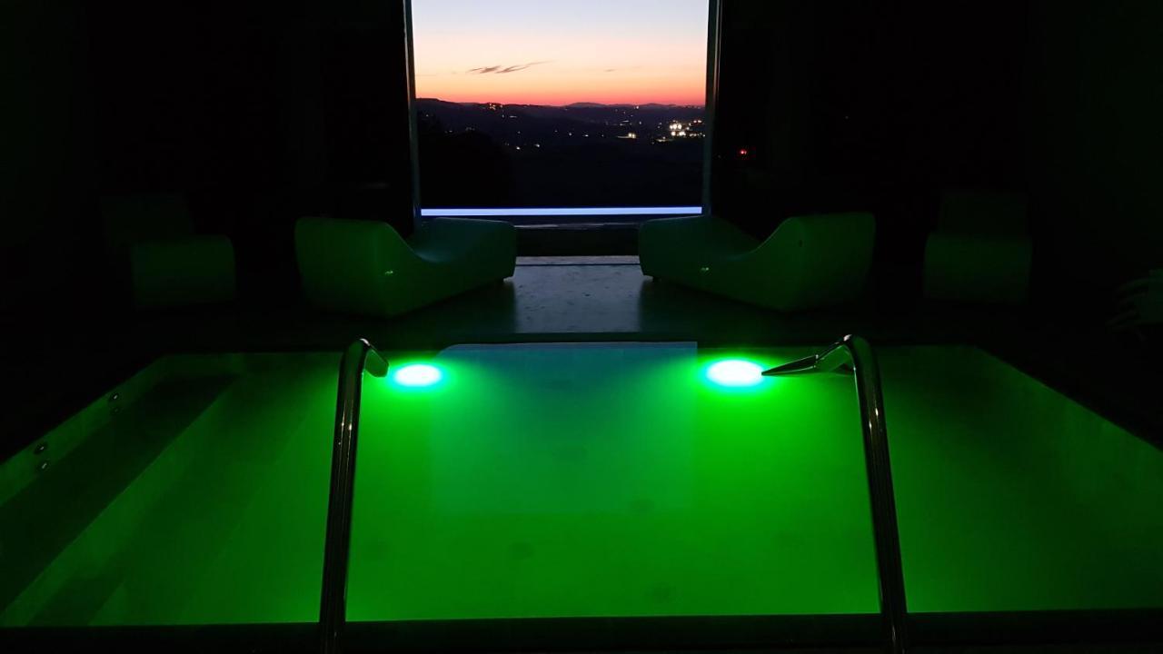 Sunset Suite Spa Staffolo Esterno foto