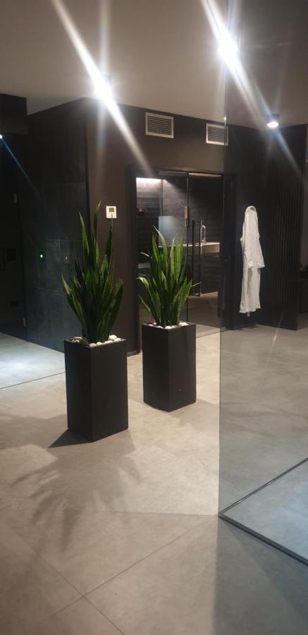 Sunset Suite Spa Staffolo Esterno foto