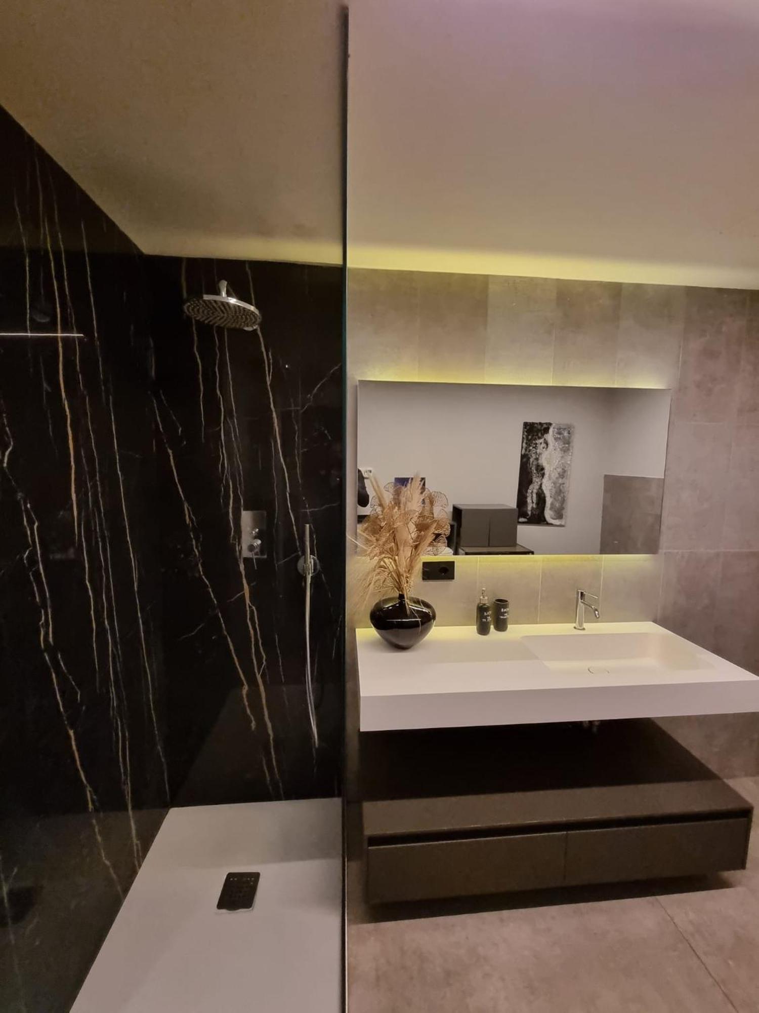 Sunset Suite Spa Staffolo Esterno foto