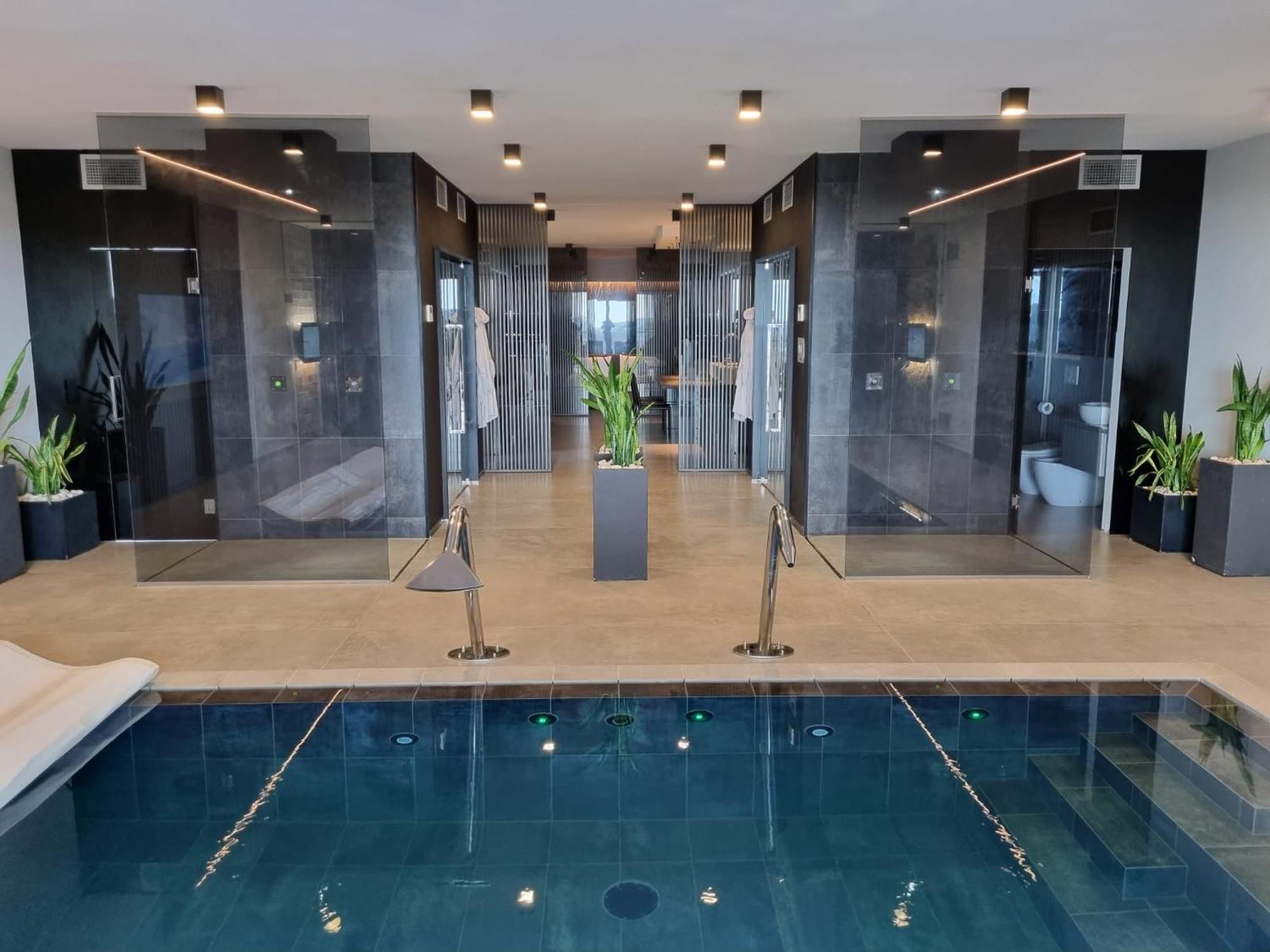 Sunset Suite Spa Staffolo Esterno foto